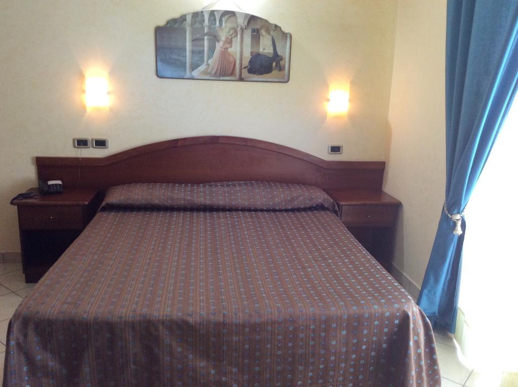 Cridda Hotel & Restaurant Gizzeria Ngoại thất bức ảnh