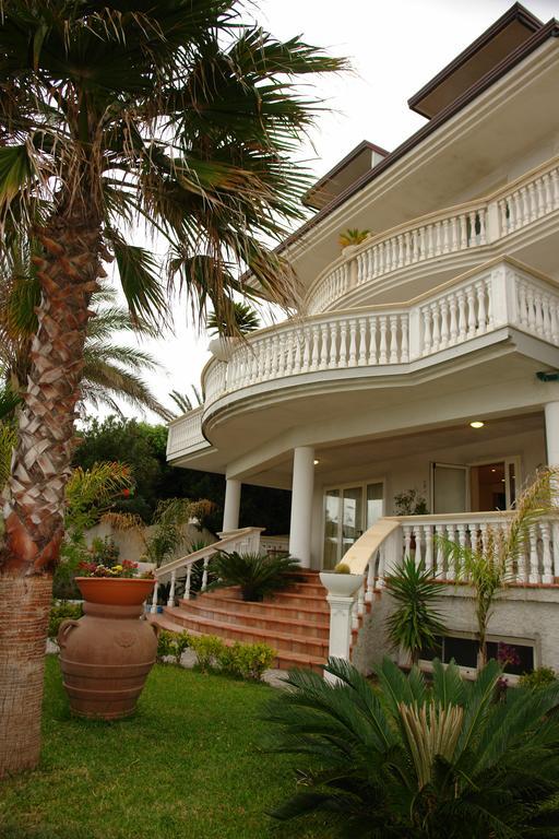 Cridda Hotel & Restaurant Gizzeria Ngoại thất bức ảnh
