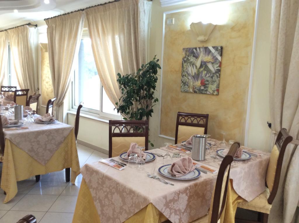 Cridda Hotel & Restaurant Gizzeria Ngoại thất bức ảnh